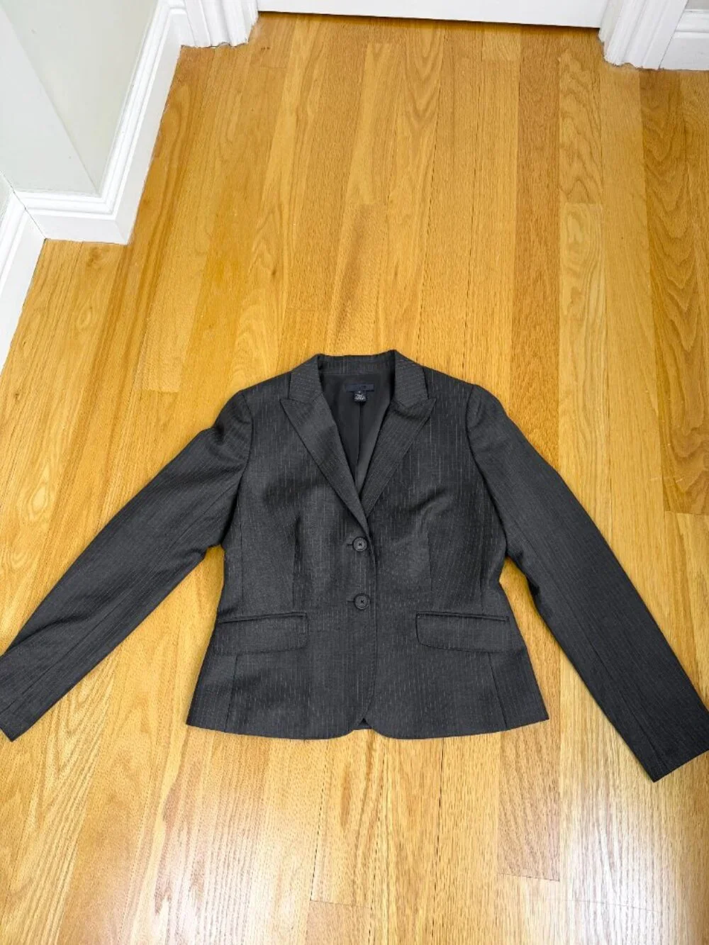 J.Crew Blazer Jacket Gray Pinstripe Wool Single Breasted Tailored Classic (12)